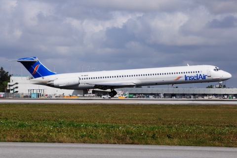 P4-MDH - MD-83 - InselAir Aruba - MIA - 03-02-2016