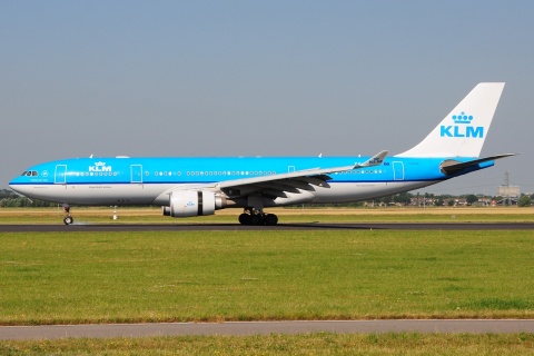 PH-AOB - A330-203 - KLM Royal Dutch Airlines - AMS - 19-07-2016