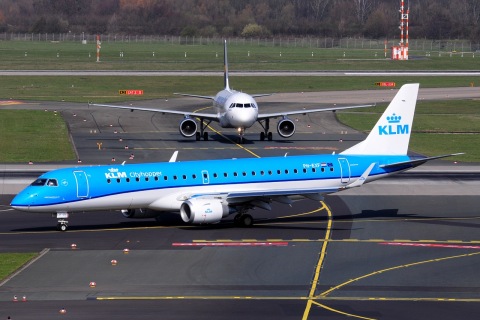 PH-EXF - ERJ-190STD (ERJ-190-100) - KLM Cityhopper - DUS - 02-04-2016