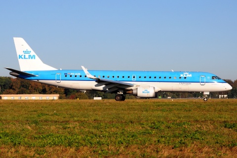 PH-EZR - ERJ-190STD (ERJ-190-100) - KLM Cityhopper - LUX - 16-10-2016