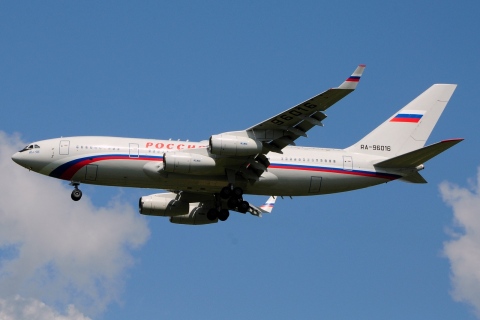 RA-96016 - Ilyushin Il-96-300 - Russia Special Detachment - VKO - 04-06-2016b