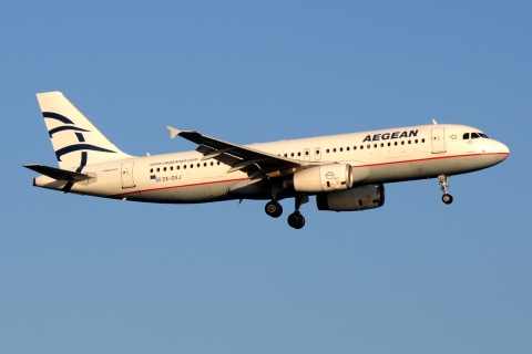 SX-DVJ - A320-232 - Aegean Airlines - LCA - 19-08-2016