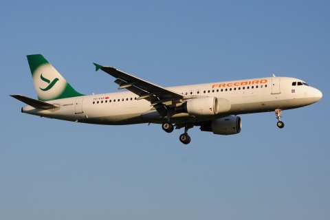 TC-FHY - A320-214 - Freebird Airlines - BRU - 06-08-2016