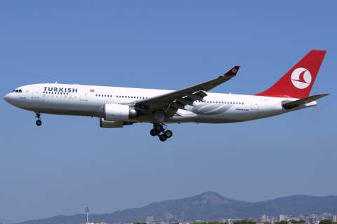 TC-JNG - A330-203 - Turkish Airlines - BCN - 29-06-2016
