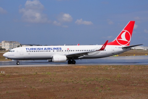 TC-JVN - 737-8F2(WL) - Turkish Airlines - MLA - 24-08-2016c