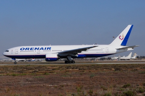 VP-BLA - 777-2Q8(ER) - Orenair (Orenburg Airlines) - LCA - 19-08-2016