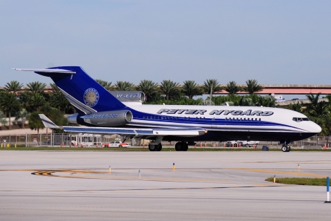 VP-BPZ - 727-17 - Peter Nygard - FLL - 30-01-2016