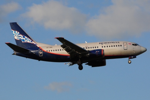 VP-BQI - 737-5Y0 - Nordavia - DME - 01-06-2016