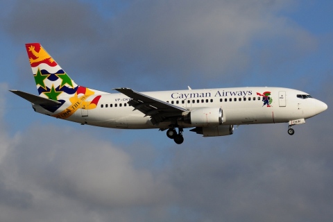 VP-CKW - 737-36E - Cayman Airways - MIA - 02-02-2016