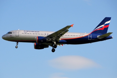 VQ-BKU - A320-214 - Aeroflot _ Russian Airlines - SVO - 02-06-2016
