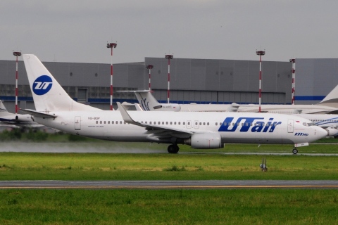 VQ-BQP - 737-8GU(WL) - UTAir Aviation - VKO - 05-06-2016