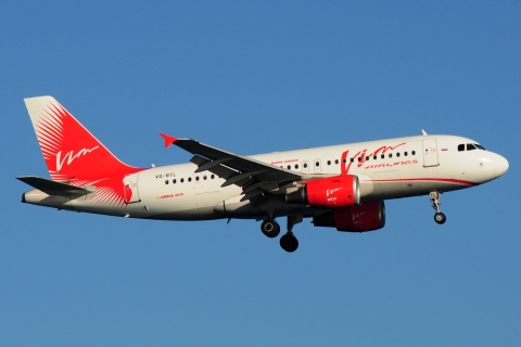 VQ-BTL - A319-111 - VIM Airlines - LCA - 20-08-2016