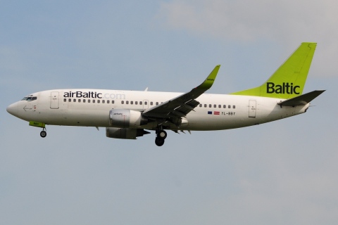 YL-BBY - 737-36Q(WL) - Air Baltic - SVO - 02-06-2016