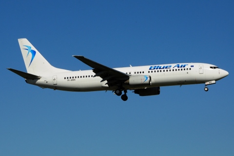 YR-BMG - 737-86N(WL) - Blue Air - LIS - 21-06-2016