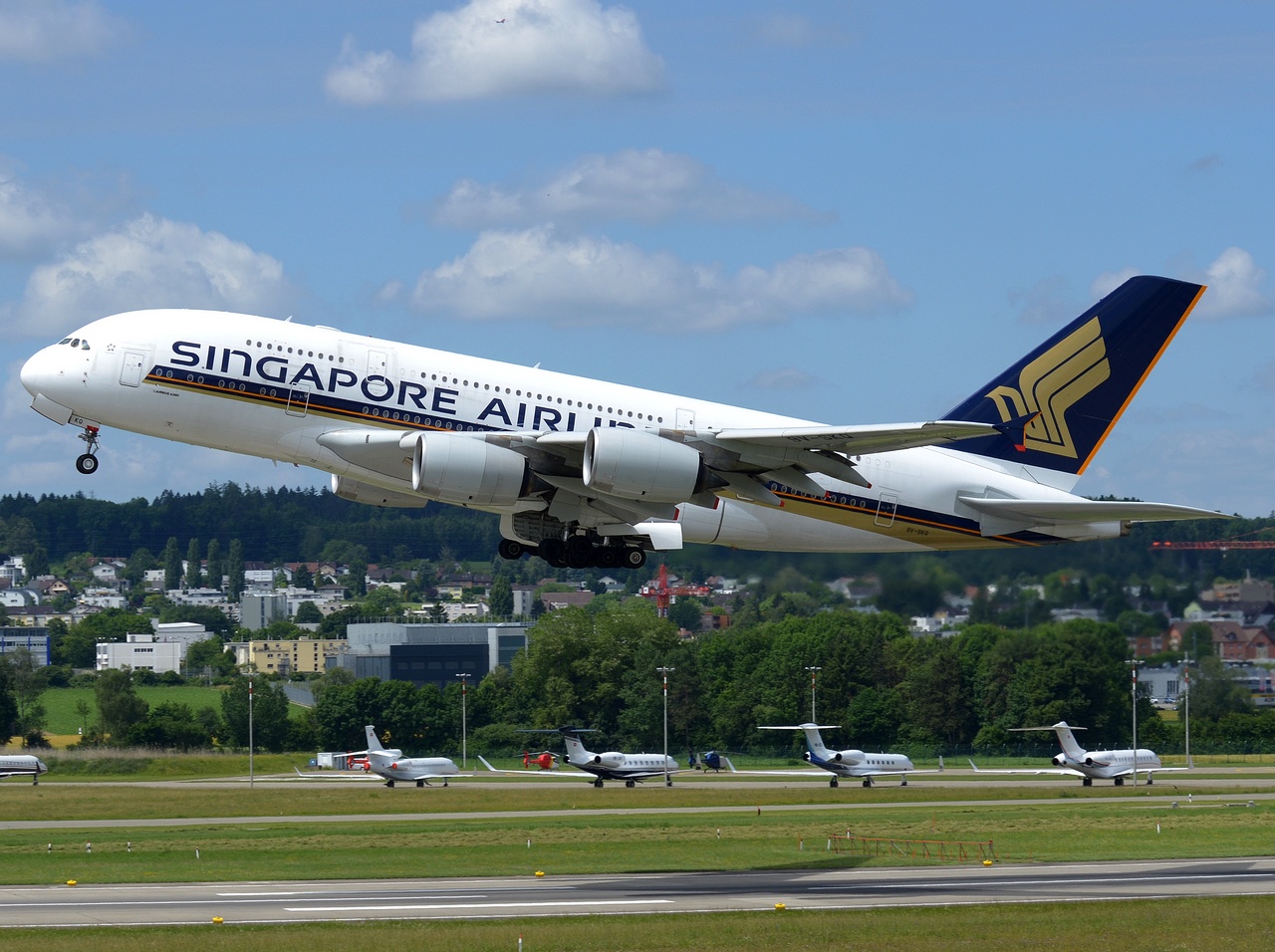 9V-SKQ - A380-841 - Singapore Airlines - ZRH - 10-06-2017