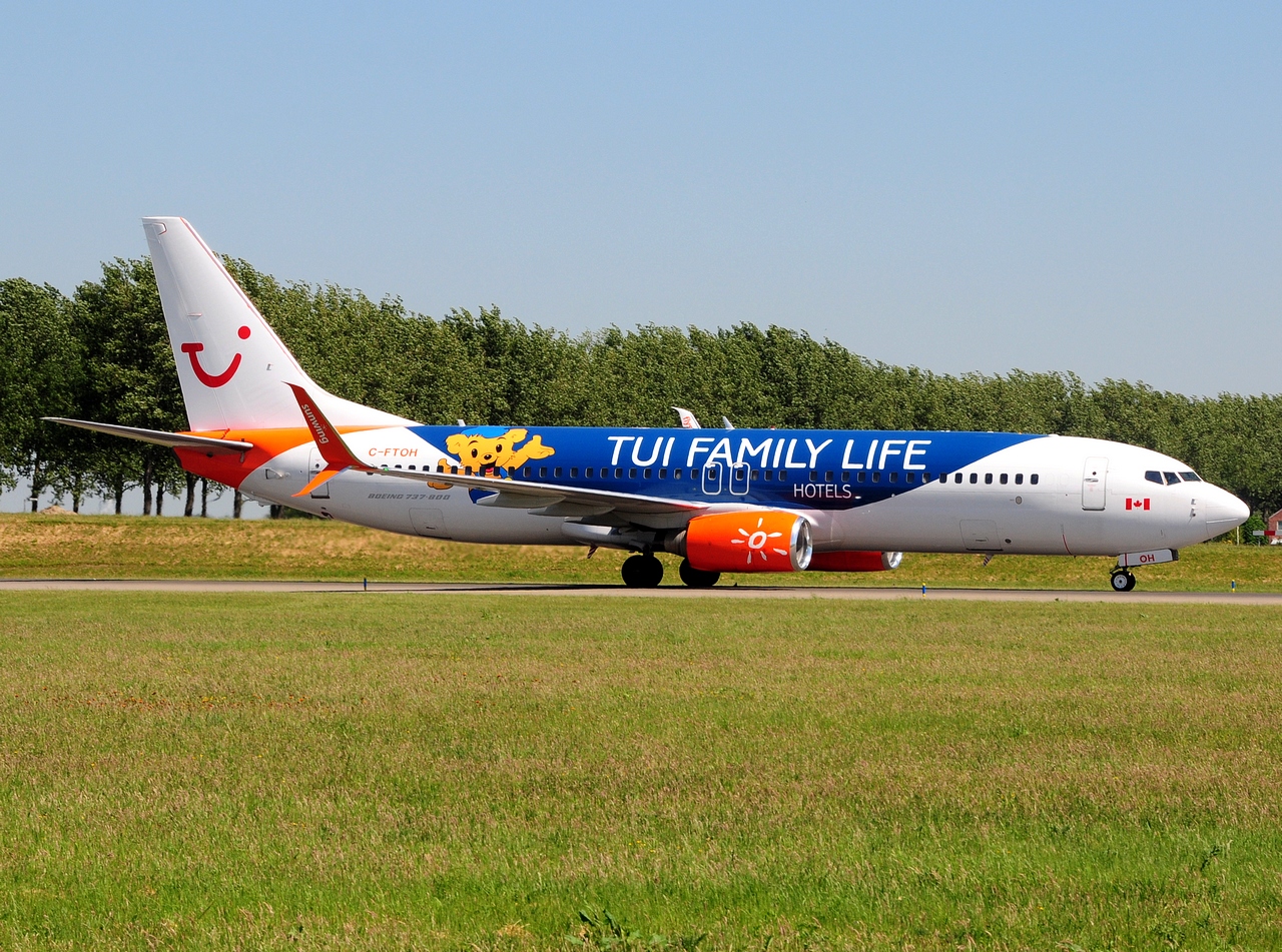 C-FTOH - 737-8HX(WL) - TUI Airlines Netherlands - AMS - 27-05-2017
