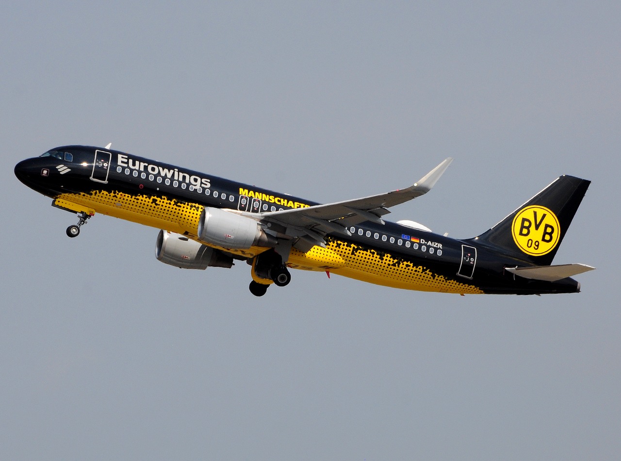 D-AIZR - A320-214(WL) - Eurowings - DUS - 08-07-2017
