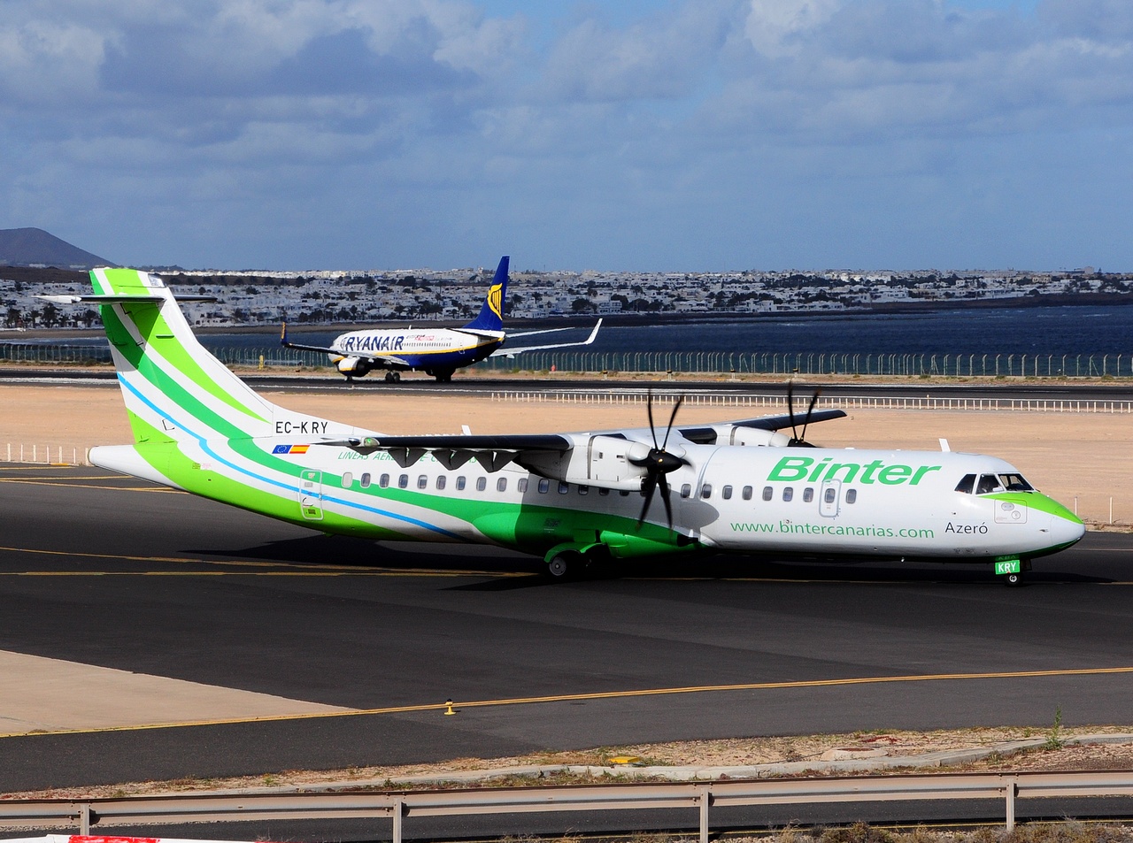 EC-KRY - ATR 72-500 (72-212A) - Binter Canarias - ACE - 23-03-2017
