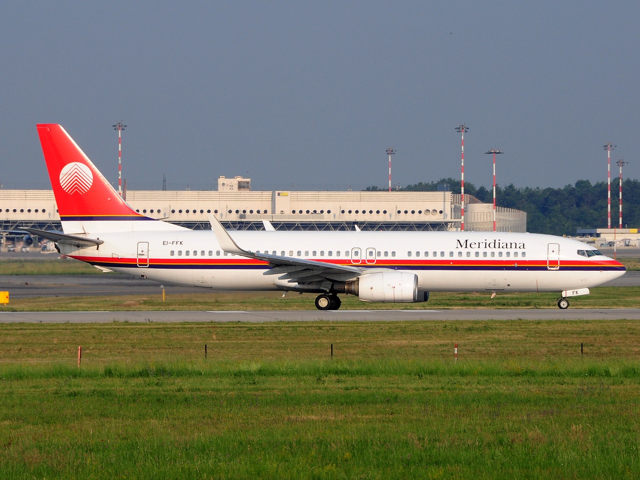 EI-FFK - 737-81Q(WL) - Meridiana - MXP - 11-06-2017b