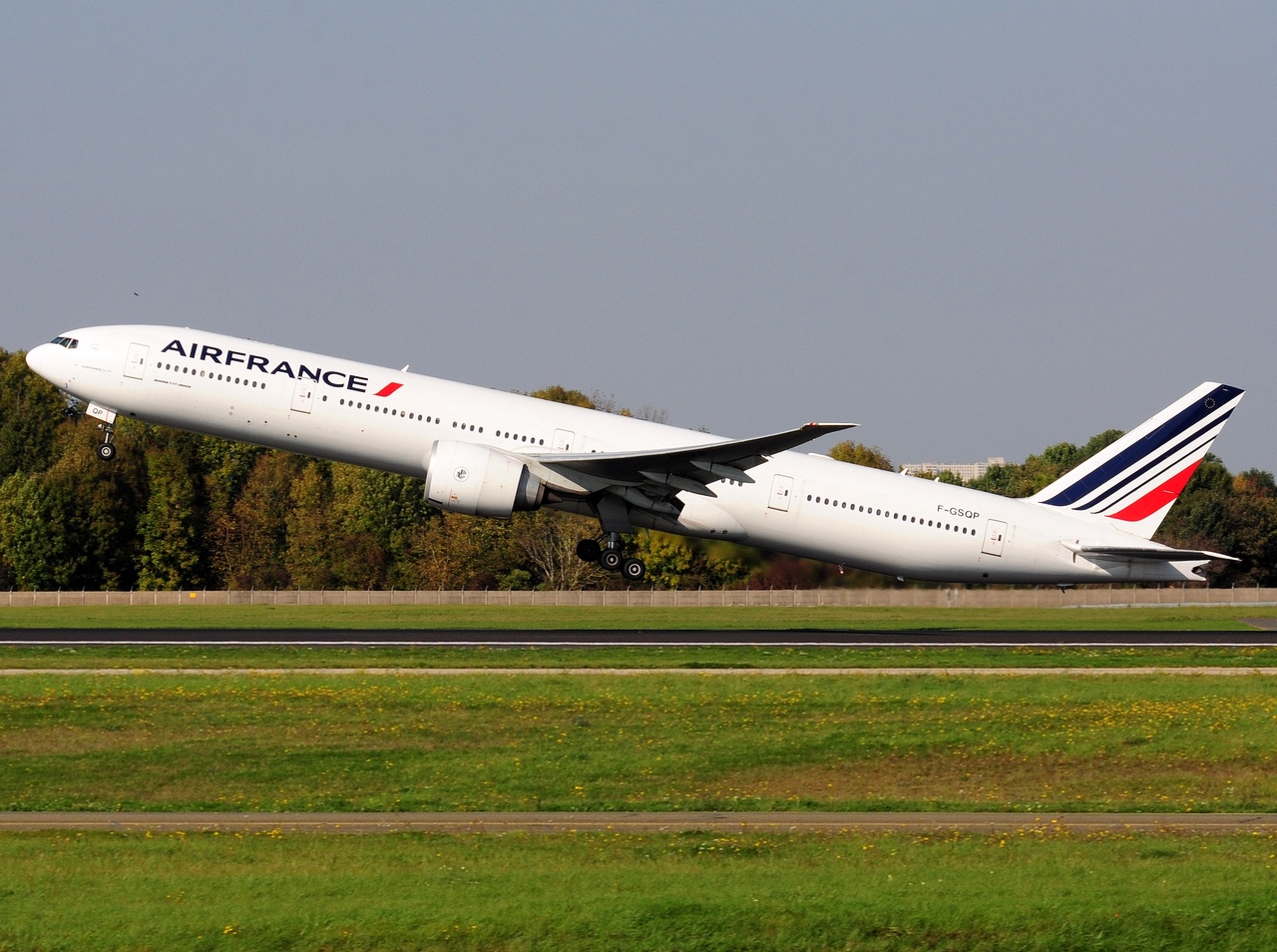 F-GSQP - 777-328(ER) - Air France - ORY - 15-10-2017