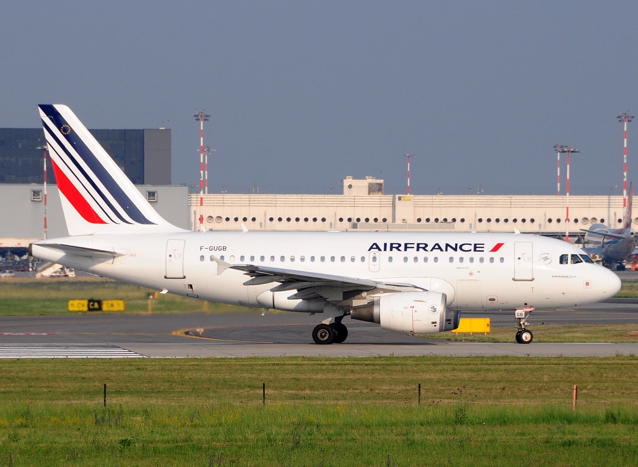 F-GUGB - A318-111 - Air France - MXP - 11-06-2017