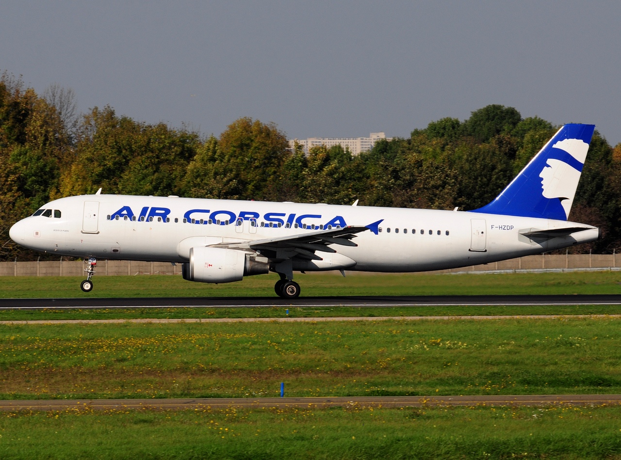 F-HZDP - A320-214 - Air Corsica - ORY - 15-10-2017