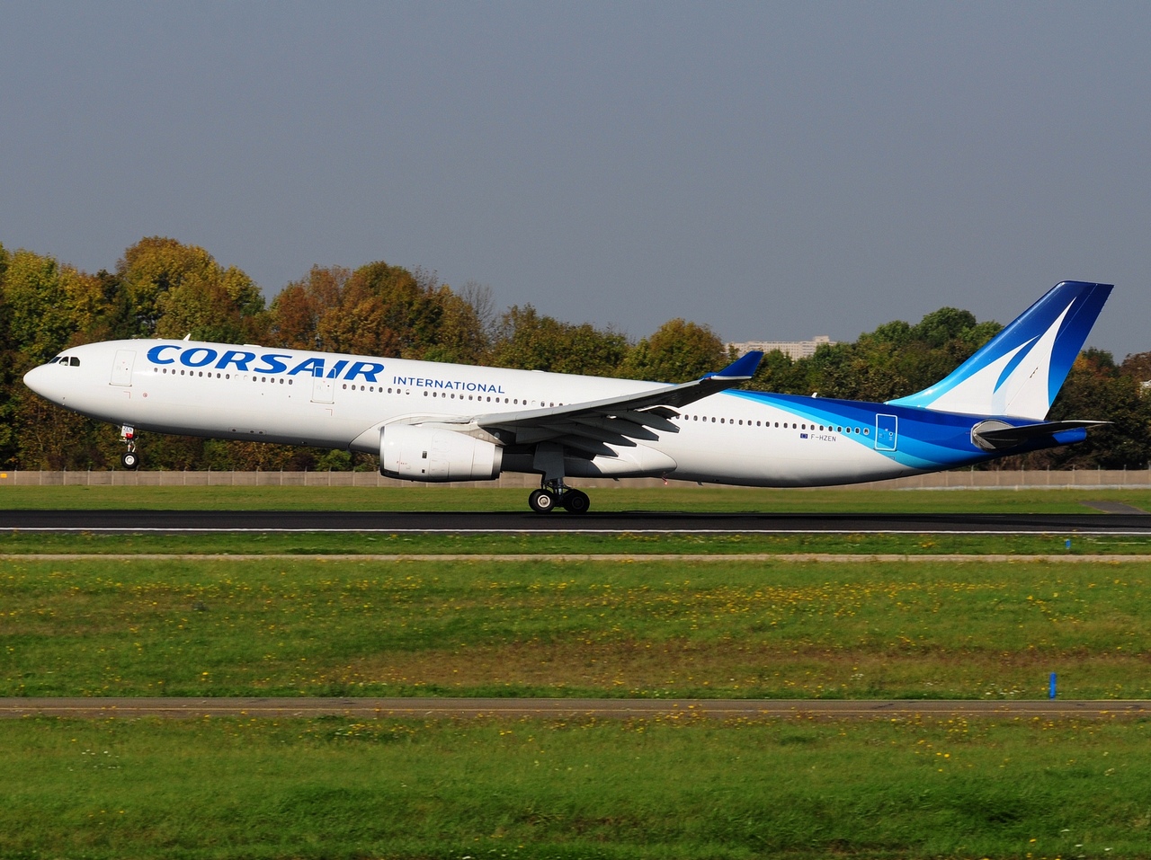 F-HZEN - A330-343E - Corsair - ORY - 15-10-2017