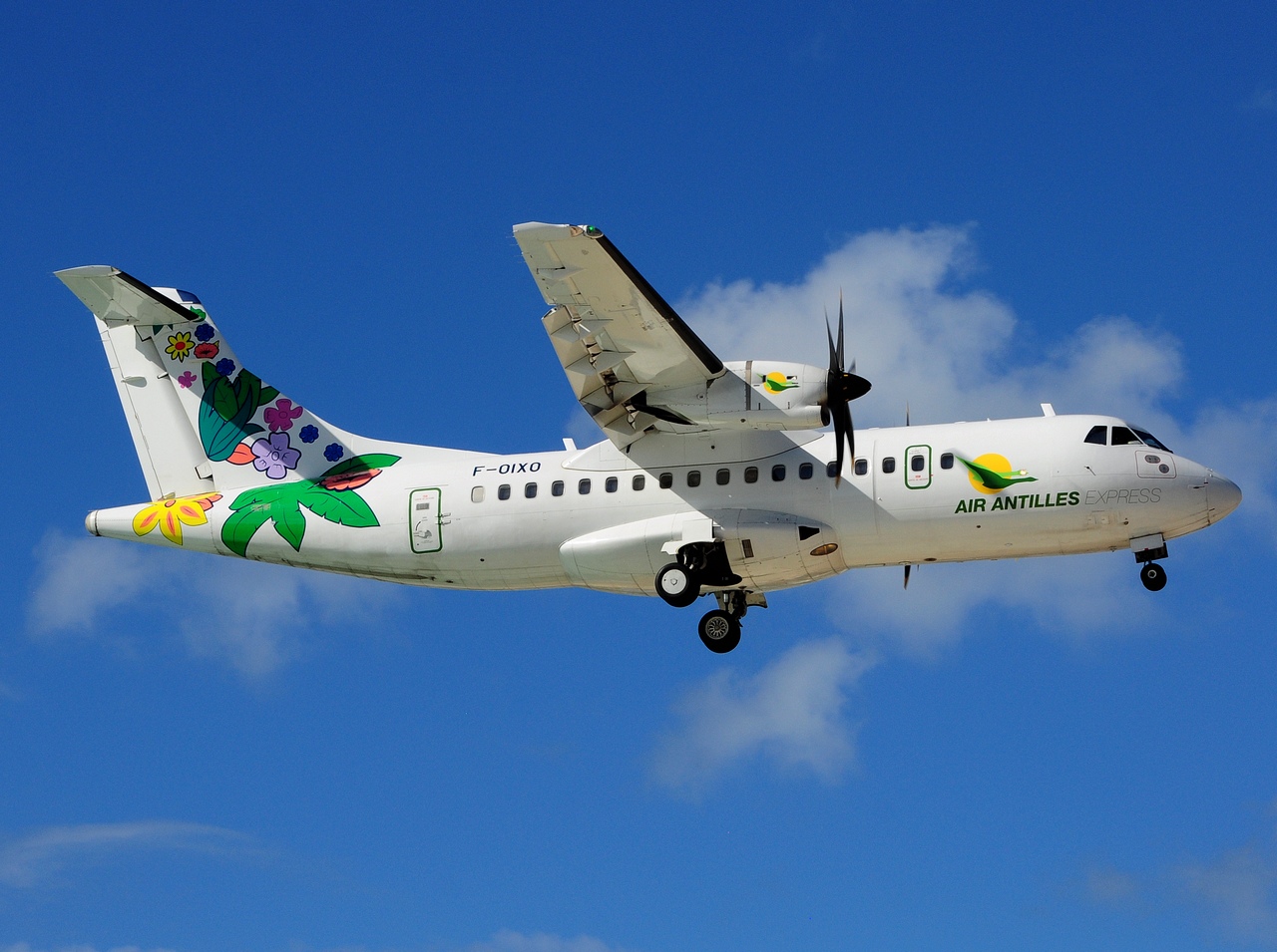F-OIXO - ATR 42-600 - Air Antilles Express - SXM - 01-02-2017