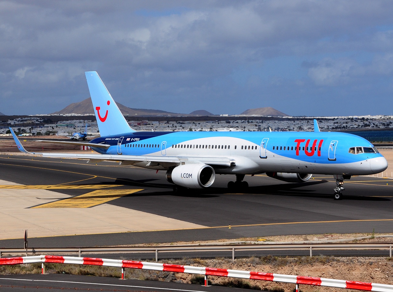 G-CPEU - 757-236(WL) - TUI Airways - ACE - 23-03-2017
