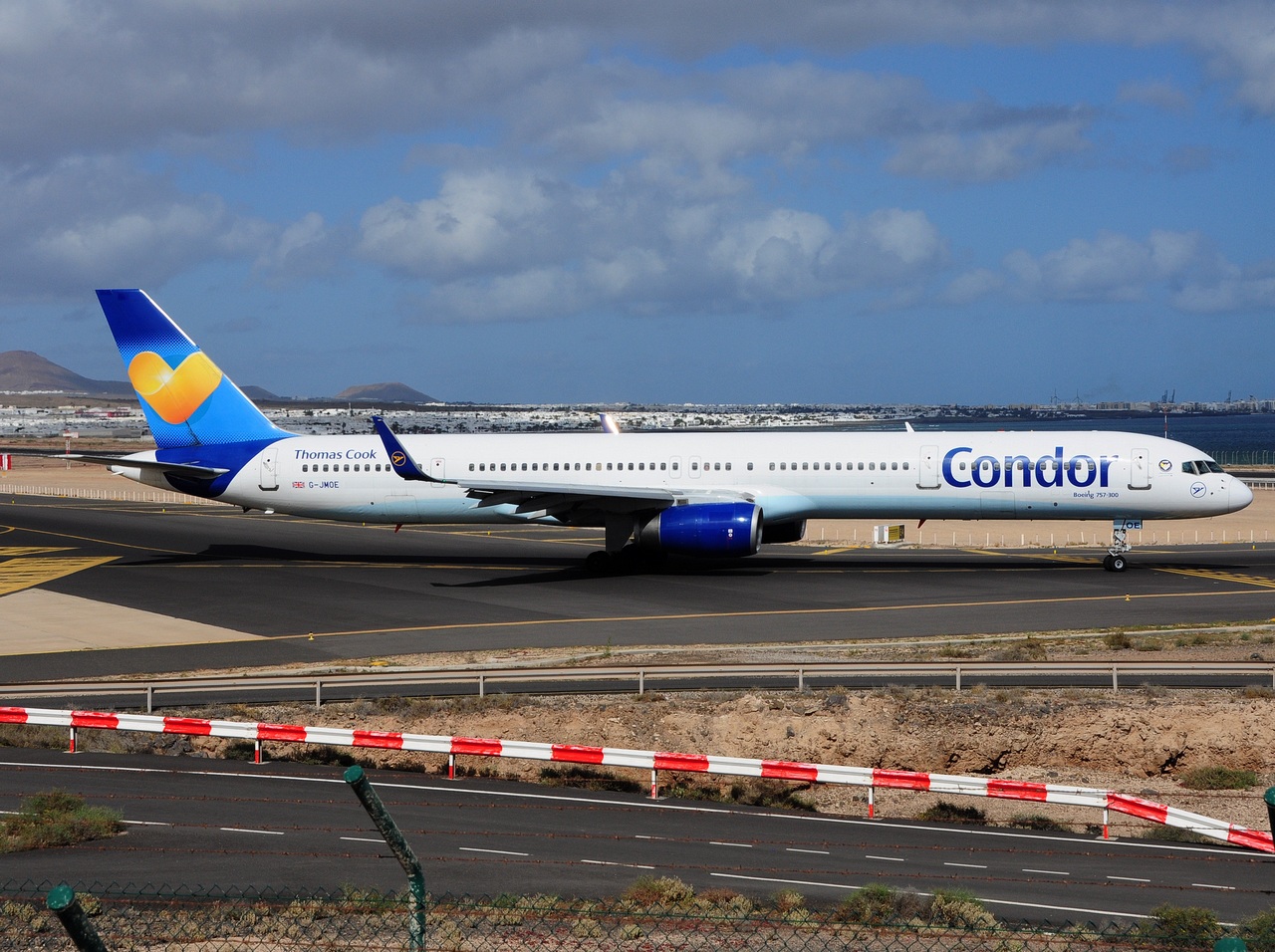 G-JMOE - 757-330(WL) - Thomas Cook Airlines - ACE - 23-03-2017