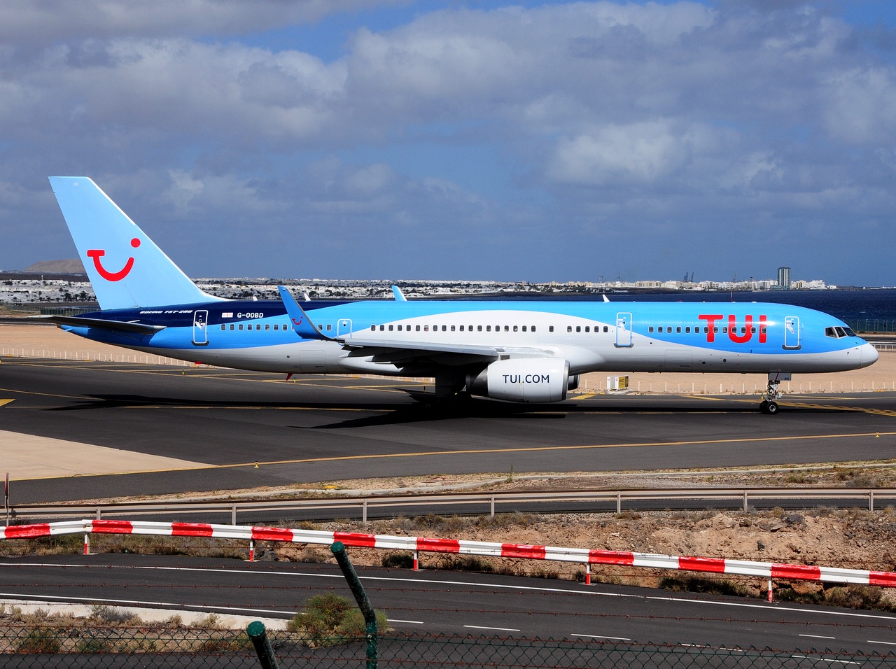 G-OOBD - 757-28A(WL) - TUI Airways - ACE - 23-03-2017