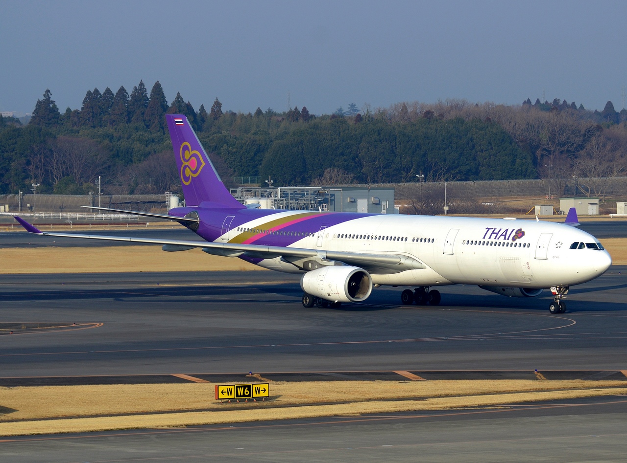 HS-TEN - A330-343 - Thai Airways International - NRT - 05-03-2017