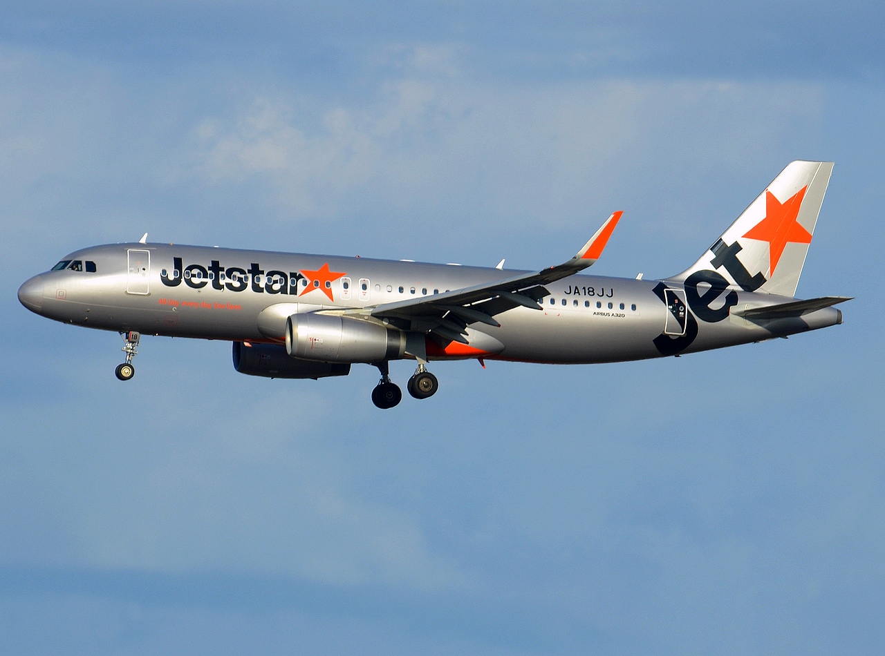 JA18JJ - A320-232(WL) - Jetstar Japan - NRT - 03-03-2017