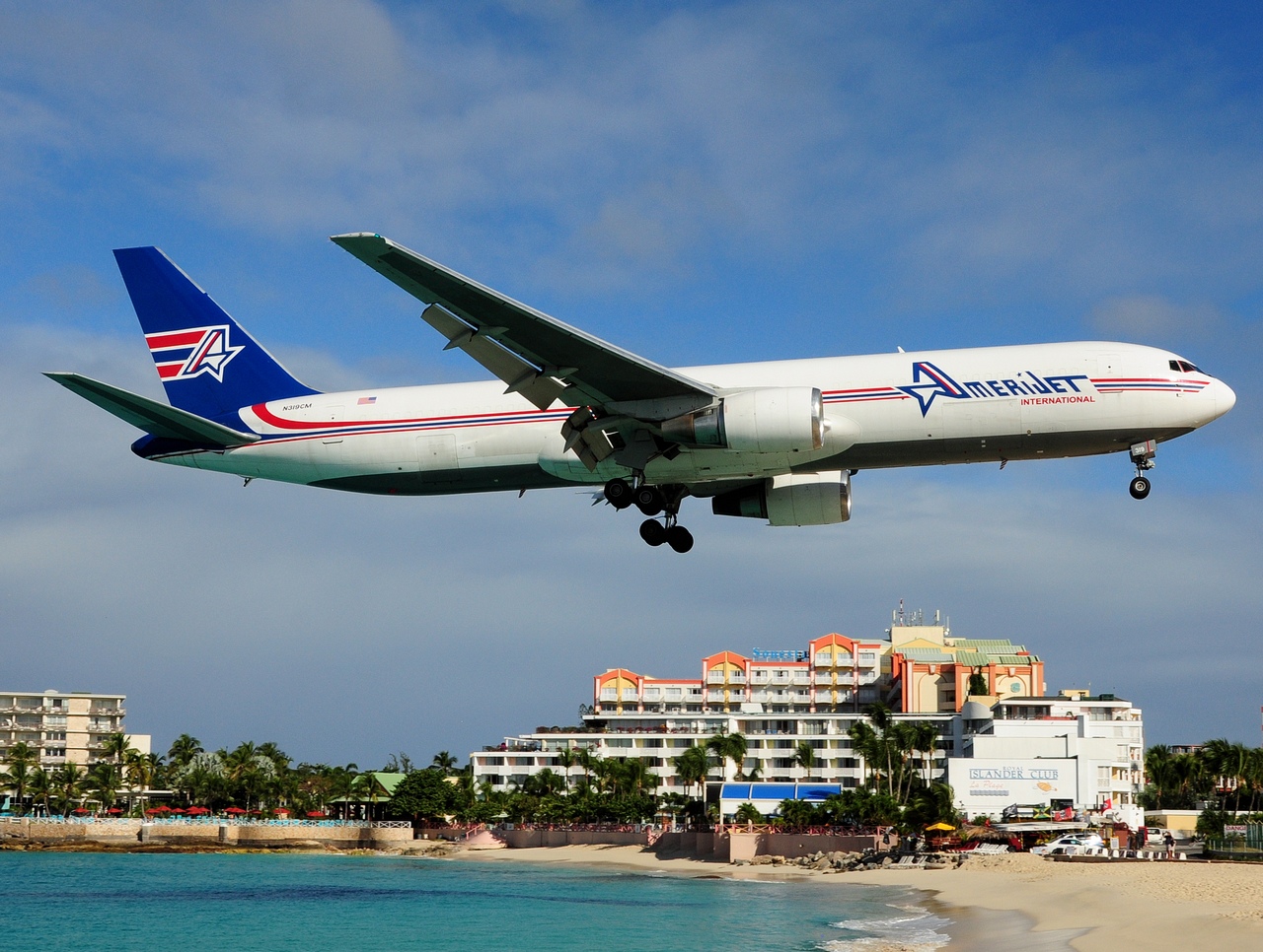 N319CM - 767-338(ER) - Amerijet International - SXM - 31-01-2017
