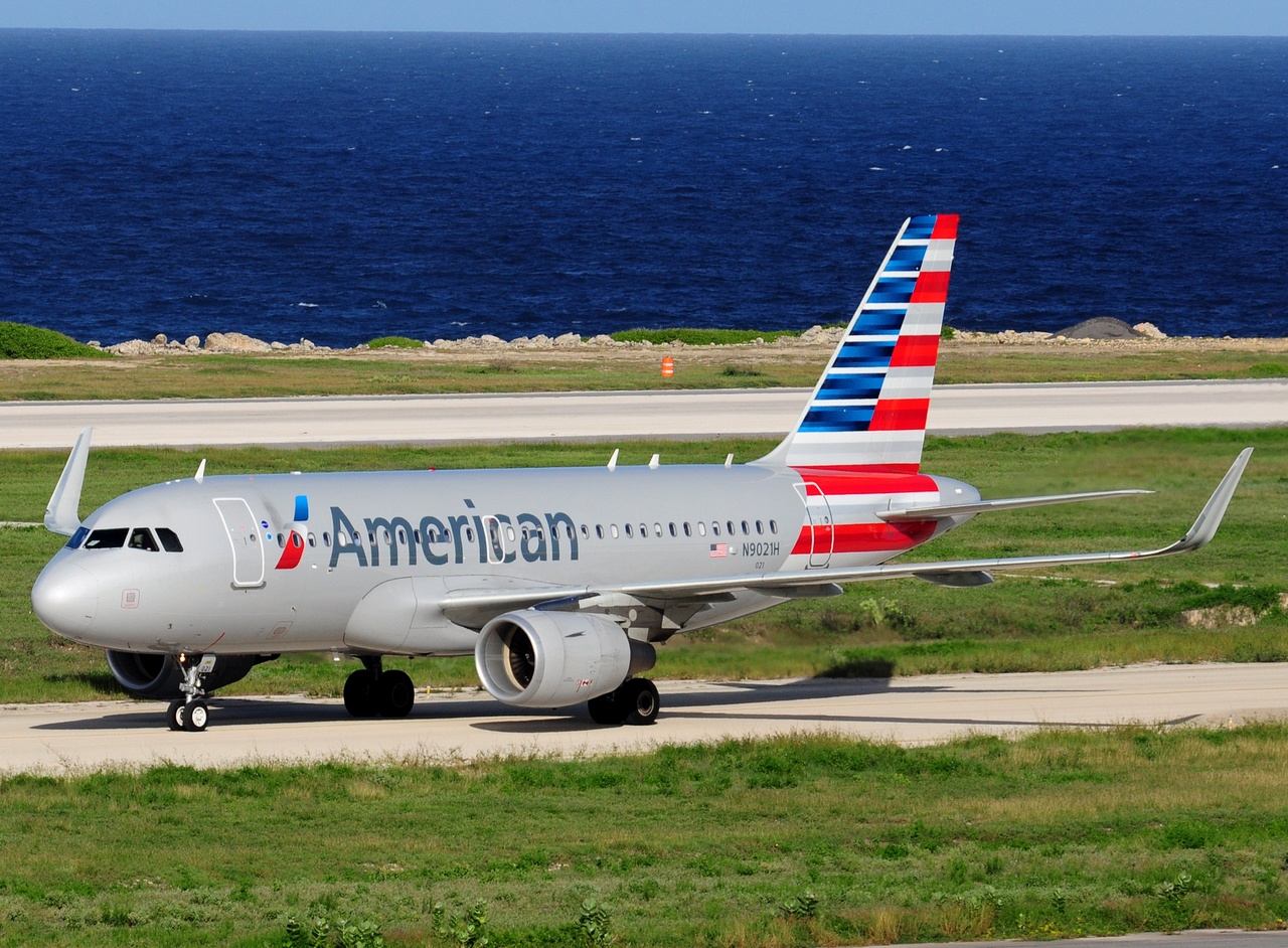 N9021H - A319-115(WL) - American Airlines - CUR - 29-11-2017