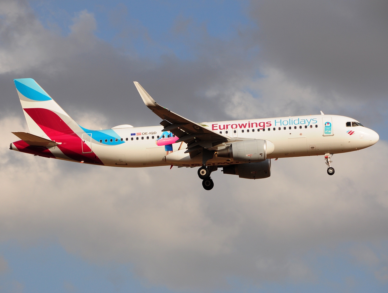 OE-IQD - A320-214(WL) - Eurowings Europe - PMI - 25-07-2017