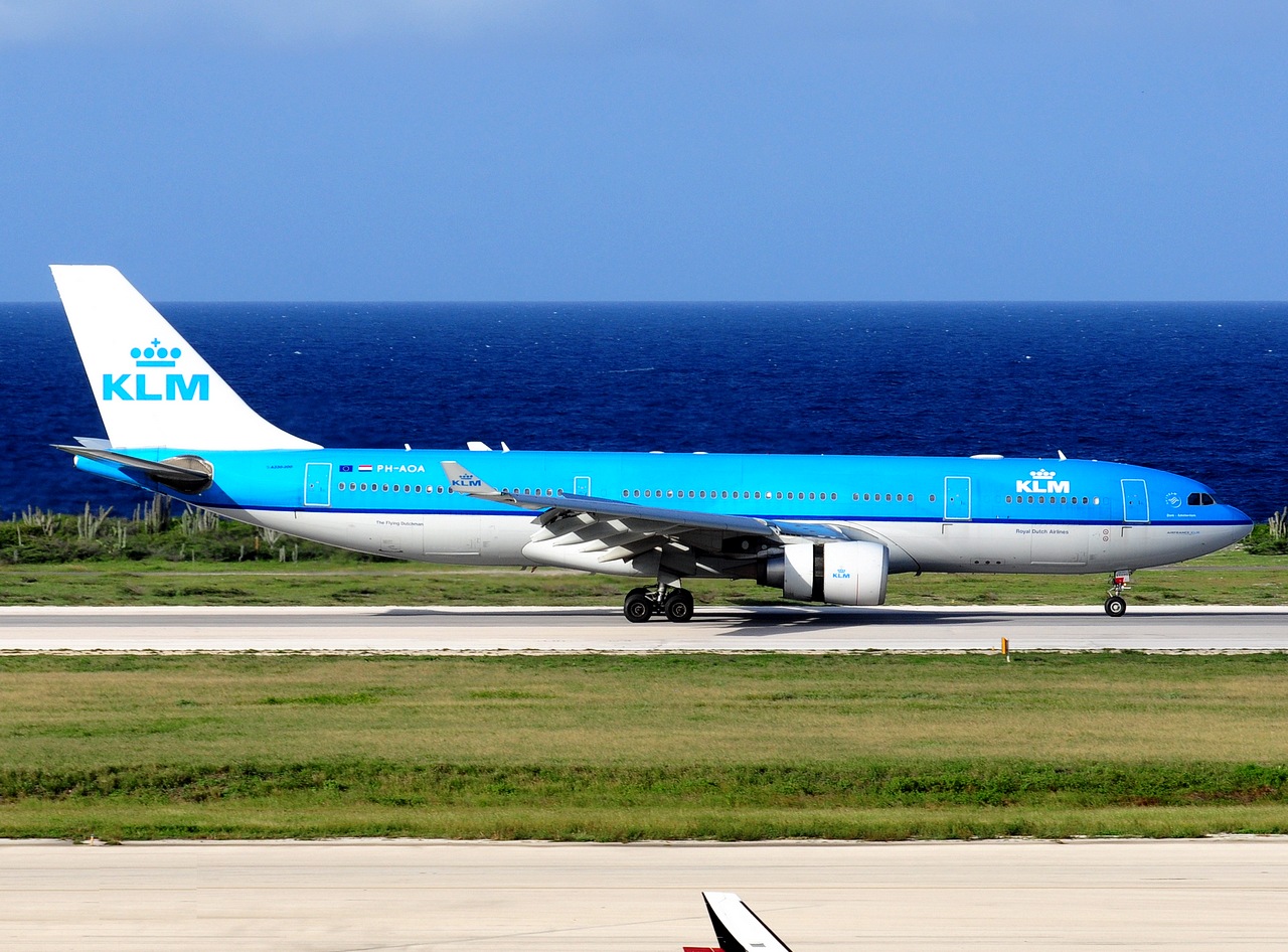 PH-AOA - A330-203 - KLM Royal Dutch Airlines - CUR - 26-11-2017