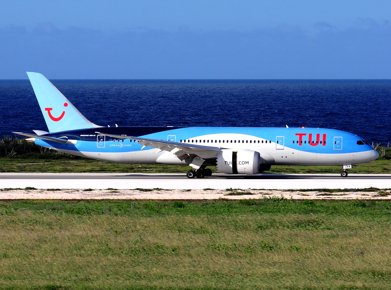 PH-TFK - 787-8 Dreamliner - TUI Airlines Netherlands - CUR - 29-11-2017