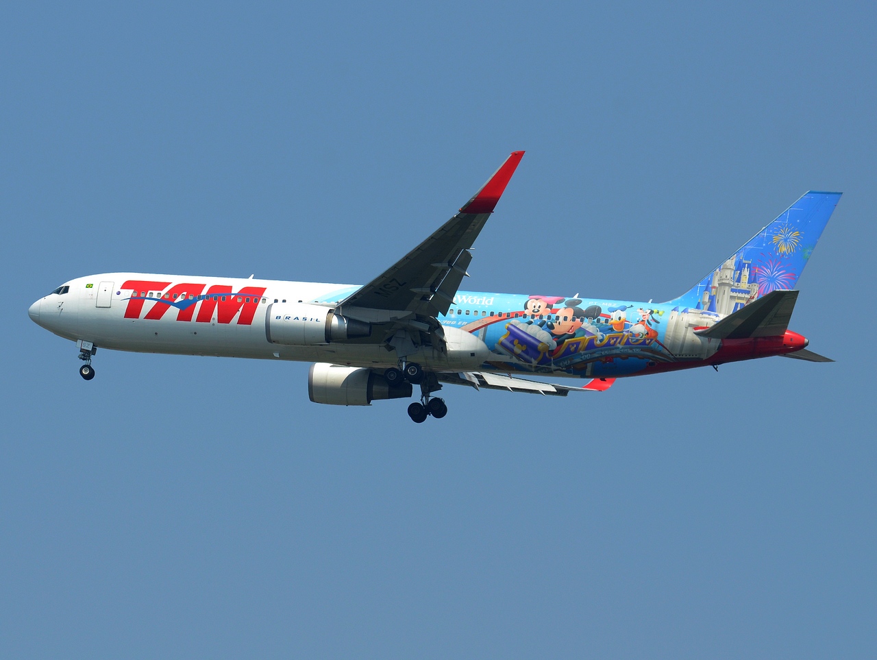 PT-MSZ - 767-316(ER)(WL) - LATAM Airlines Brasil - MXP - 12-06-2017