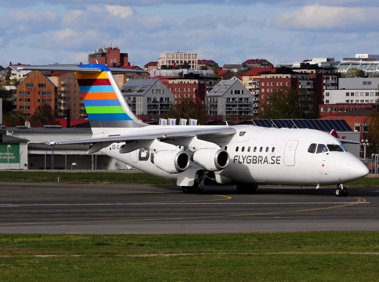 SE-DJO - RJ85 - BRA _ Braathens Regional Airlines - BMA - 08-05-2017