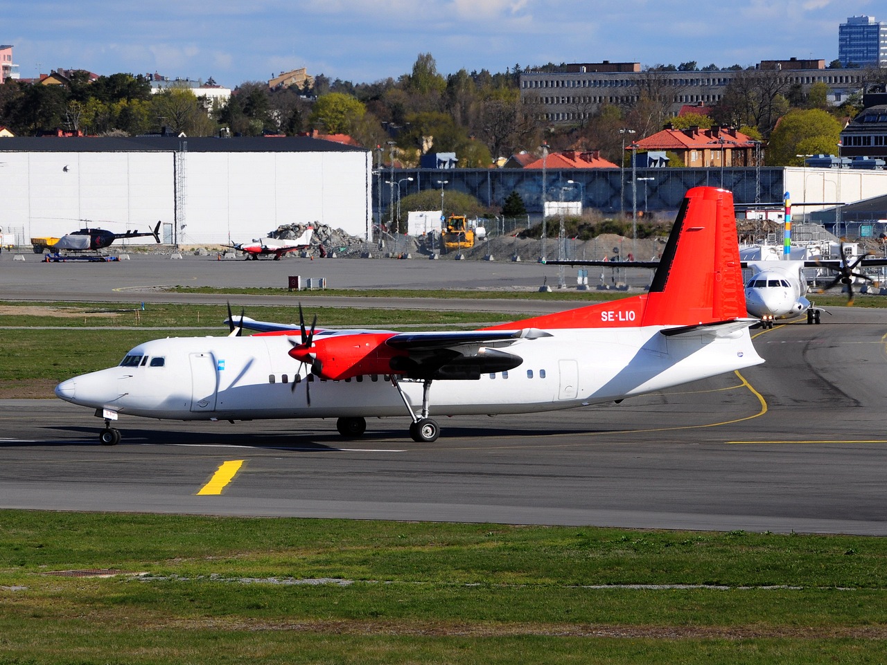 SE-LIO - Fokker 50 - Amapola Flyg - BMA - 10-05-2017