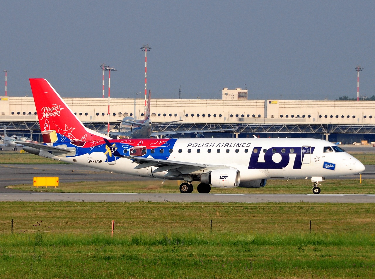 SP-LDF - ERJ-170STD (ERJ-170-100) - LOT _ Polish Airlines - MXP - 11-06-2017