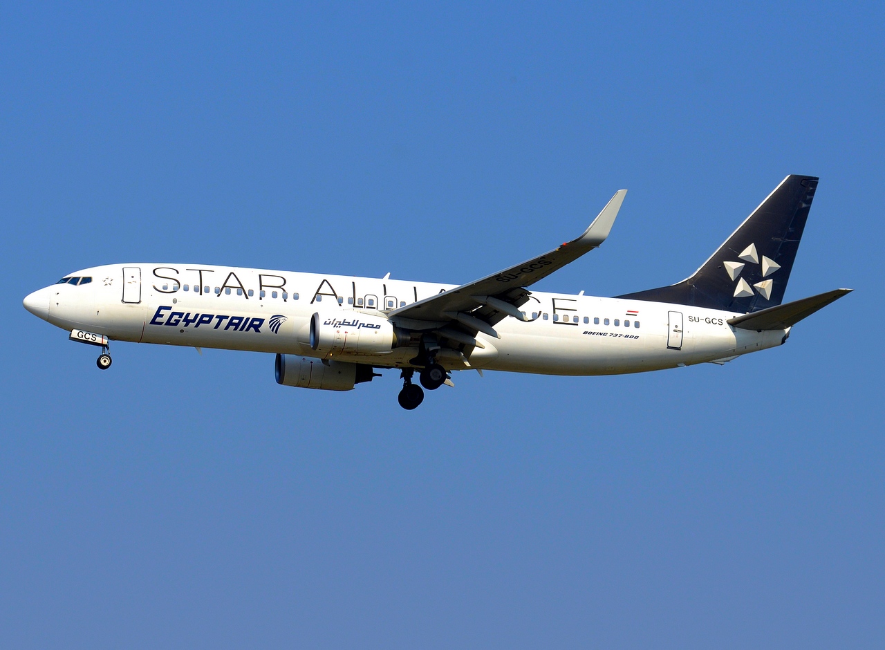 SU-GCS - 737-866(WL) - EgyptAir - MXP - 12-06-2017