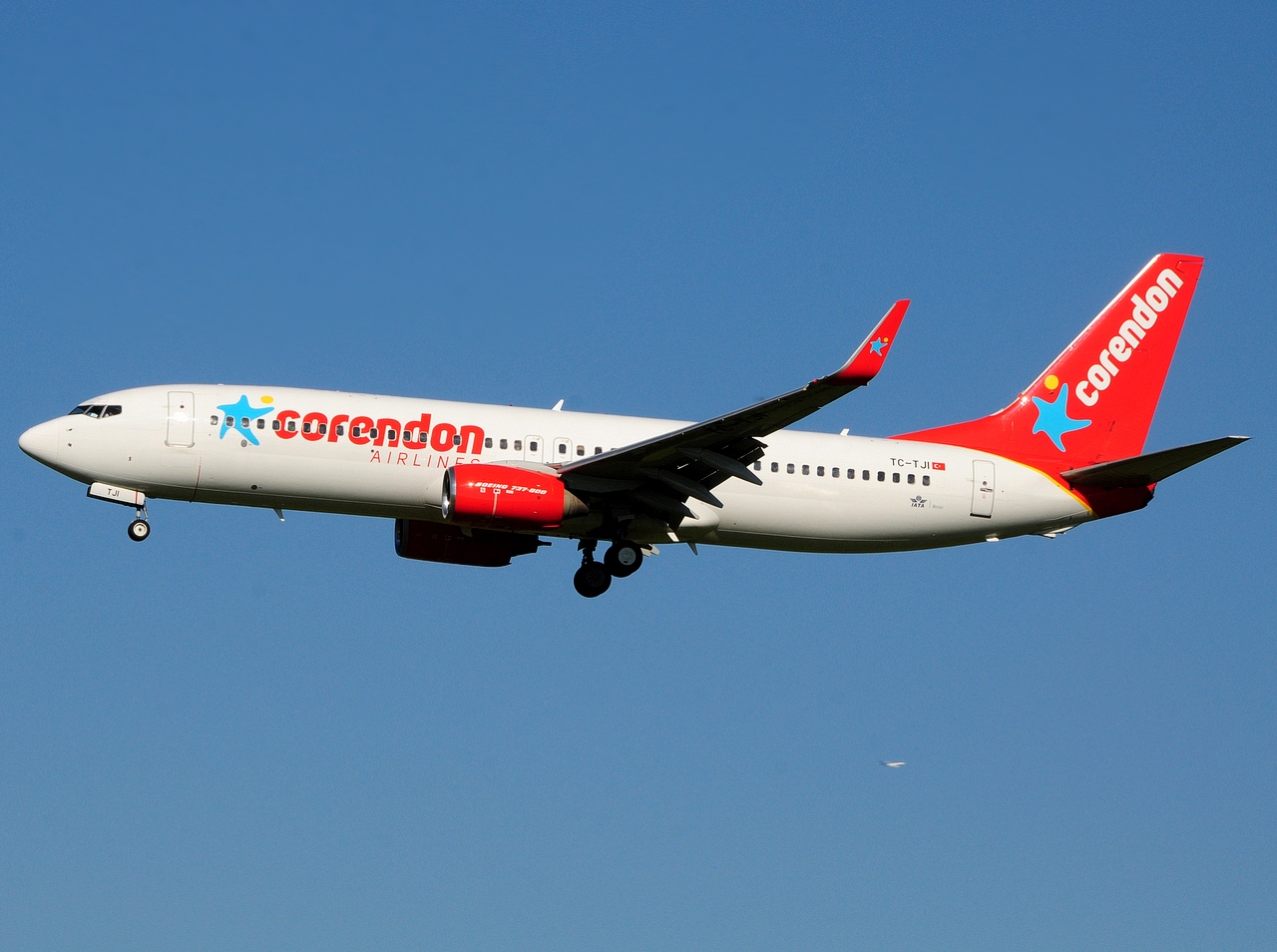 TC-TJI - 737-8S3(WL) - Corendon Airlines - AMS - 27-05-2017