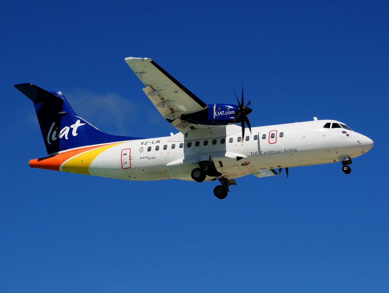 V2-LIK - ATR 42-600 - LIAT - SXM - 31-01-2017
