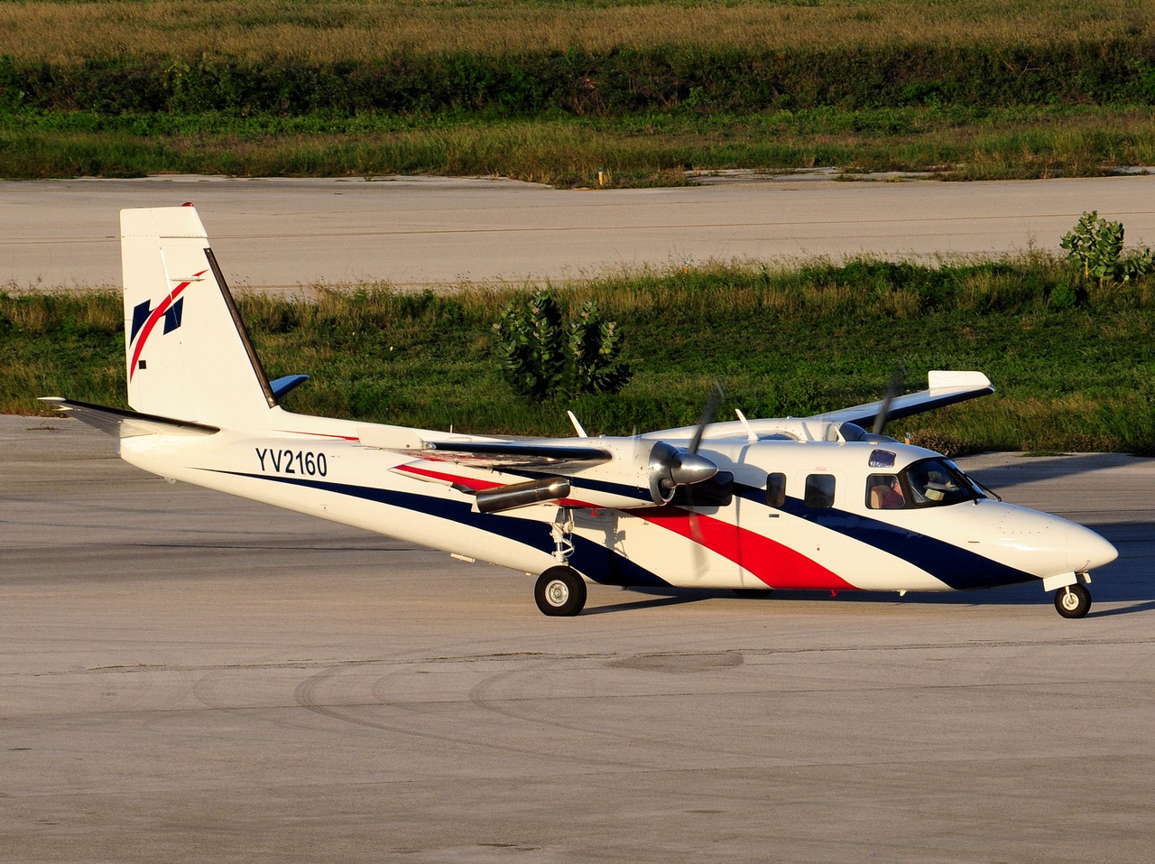 YV2160 - 690B Turbo Commander- - Transporte 454 C.A. - CUR - 27-11-2017