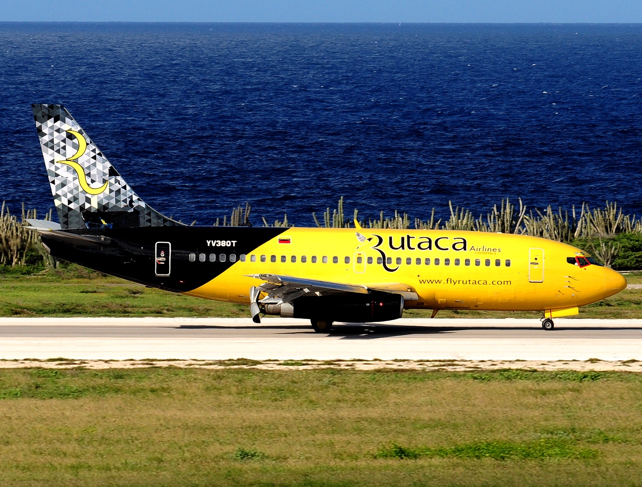YV380T - 737-230 - RUTACA - CUR - 29-11-2017