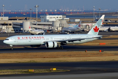 C-FITL - 777-333(ER) - Air Canada - HND - 28-02-2017