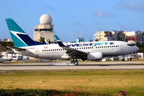 C-FWSK - 737-7CT(WL) - WestJet - SXM - 05-02-2017