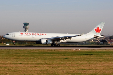 C-GHKW - A330-343 - Air Canada - BRU - 27-03-2017